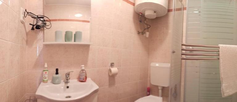 Angi Apartman- Nagyszeru Elhelyezkedes, Vendegkozpontu Szallashely-Szolgaltatas Apartment Harkany Exterior photo