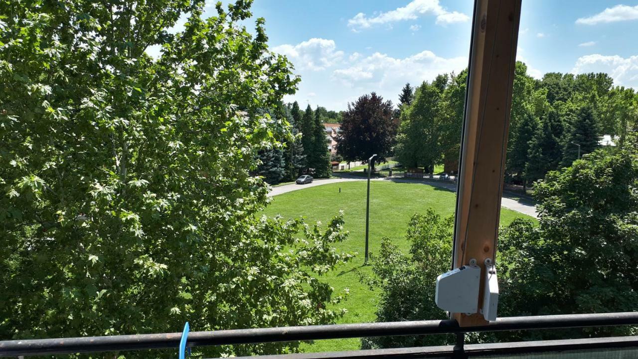 Angi Apartman- Nagyszeru Elhelyezkedes, Vendegkozpontu Szallashely-Szolgaltatas Apartment Harkany Exterior photo